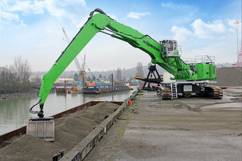 SENNEBOGEN 875 E Electro Crawler Material handler for port handling Bulk cargo