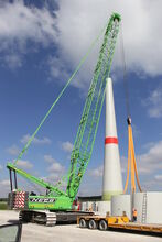 SENNEBOGEN Raupenkran 5500 Windparks Kran Verlademaschine Windkraftmontage Breitspur Raupenunterwagen maxcab 