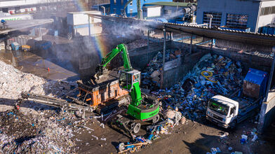 SENNEBOGEN Umschlagmaschine Umschlagbagger 817 E Recycling Abfallwirtschaft Sortiergreifer Shredder 