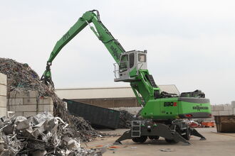 SENNEBOGEN 830 M Metallrecycling Recycling Materialumschlagmaschine Umschlagbagger Umschlagmaschine