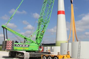 SENNEBOGEN Raupenkran 5500 Windparks Kran Verlademaschine Windkraftmontage Breitspur Raupenunterwagen maxcab 