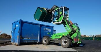 SENNEBOGEN 355 E, recycling centre, telehandler more flexible than wheel loader