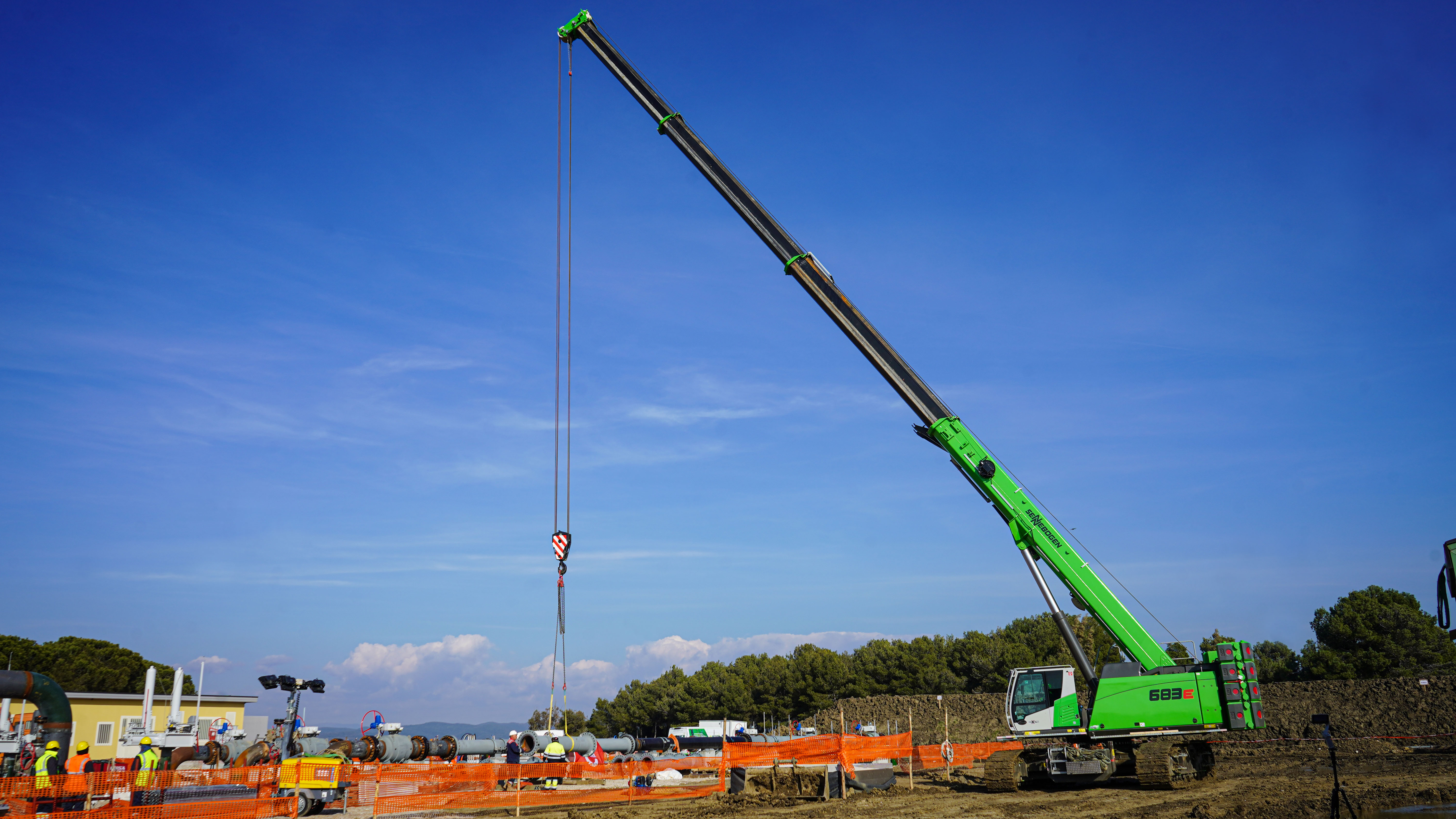 Pipeline construction: Construction of a new liquid gas terminal