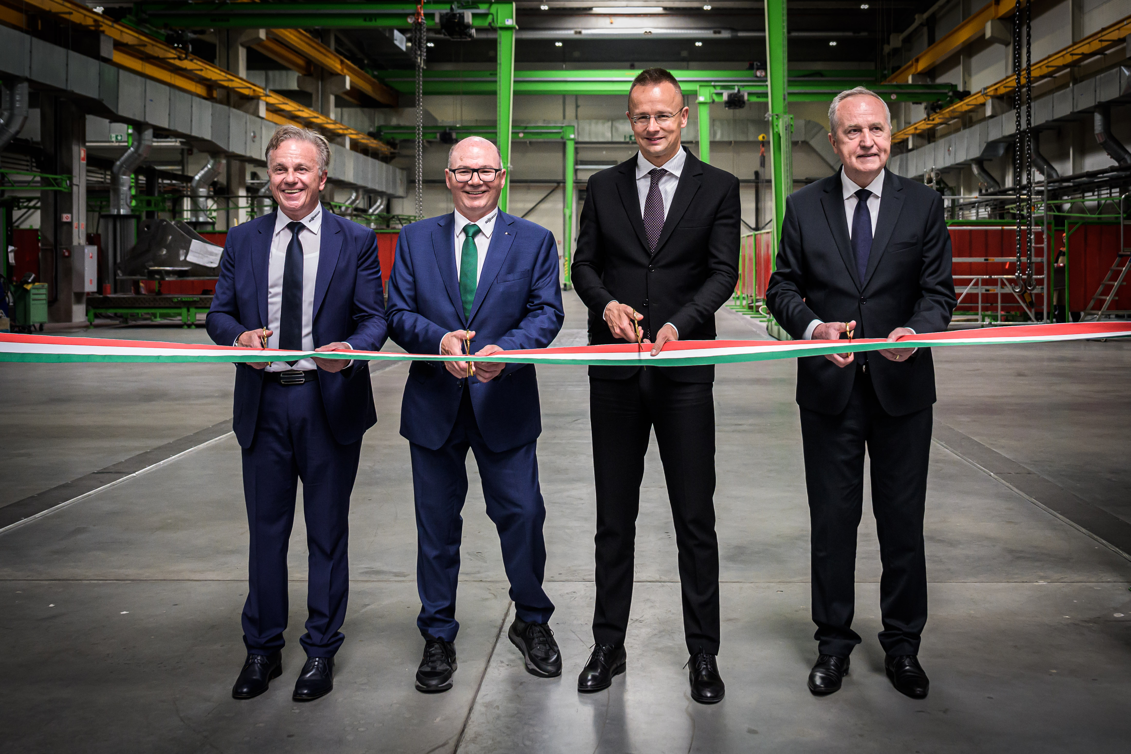 SENNEBOGEN OPENS second STEEL PLANT IN HUNGARY