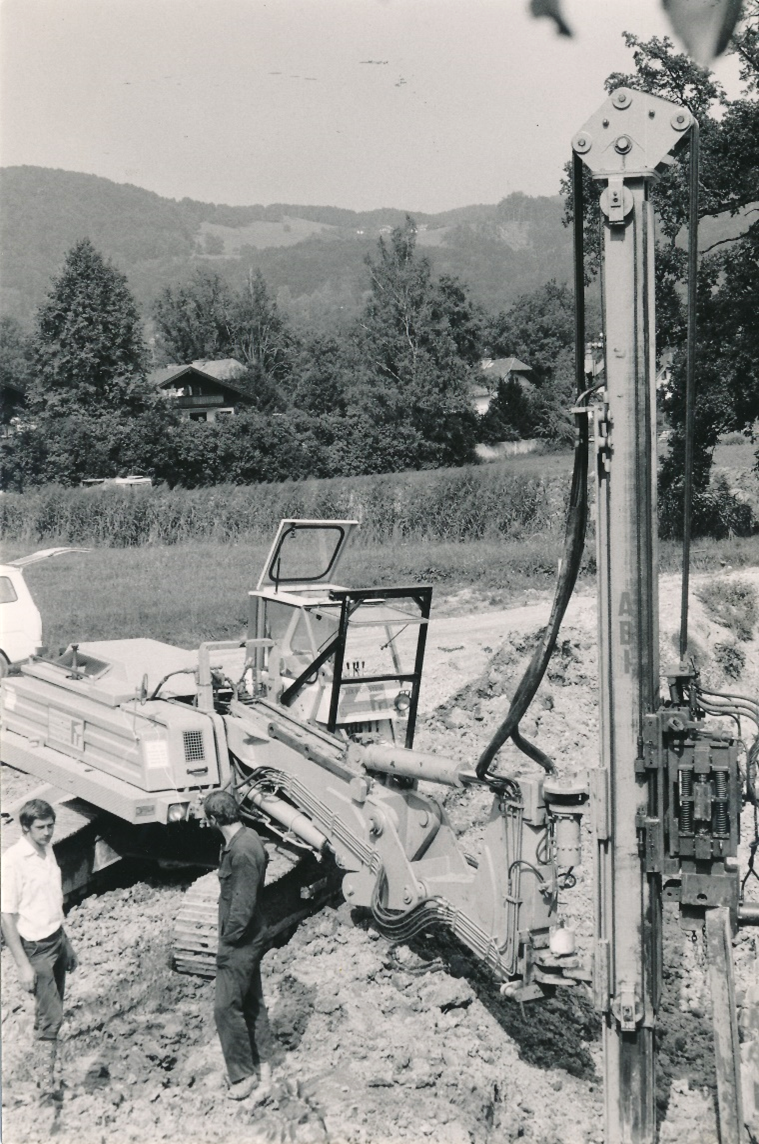 SENNEBOGEN and ABI: 40 years of cooperation