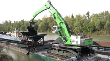 880 Electro – Green Machine on the Green River