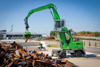 SENNEBOGEN Umschlagmaschine Umschlagbagger 821 E Schrottumschlag Schrottplatz Schrottmagnet