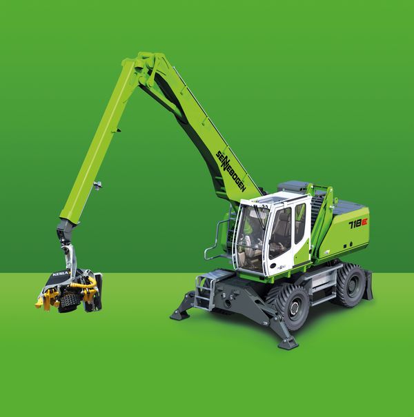 Download (RGB 300 dpi) Energy wood harvesting and tree care with a range of up to 13 m