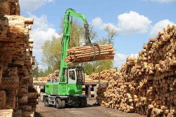 Umschlagbagger Umschlagmaschine SENNEBOGEN 730 E Sägewerk, Sortierstrang, Rundholzplatz, Holzumschlag