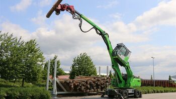Forstumschlagbagger / Umschlagbagger SENNEBOGEEN 718 E für Böschungspflege