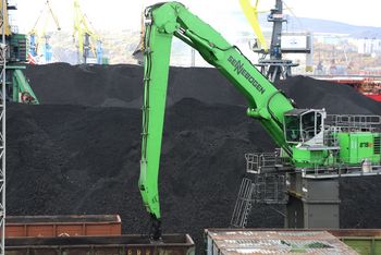SENNEBOGEN 875 E-Serie Murmansk Port 
