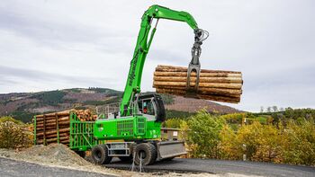 Pick and carry timber handling excavator SENNEBOGEN 735 E