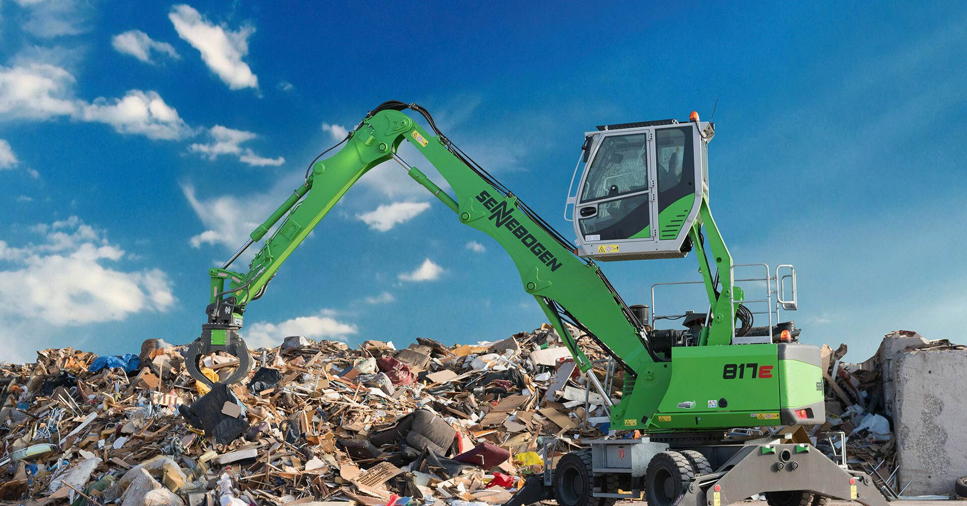 Material handler 817 E SENNEBOGEN: Waste management