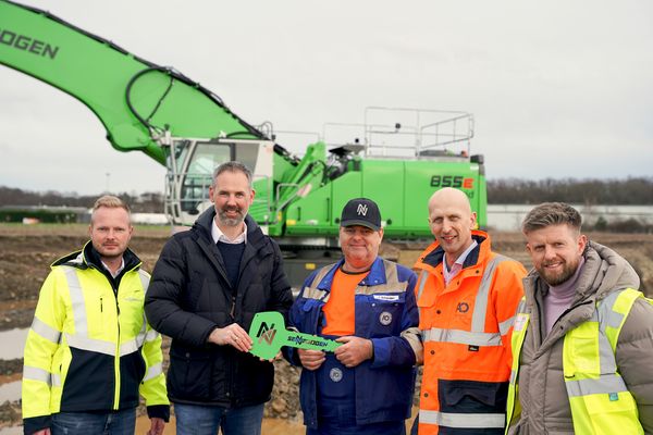 SENNEBOGEN 855 E Hybrid - Kiesgewinnung SENNEBOGEN 855 E Hybrid - Kiesgewinnung