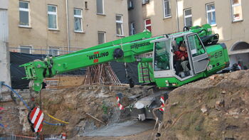 SENNEBOGEN 613 M Mobil Mobilunterwagen Telekran Teleskopkran Hochbau