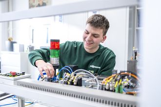 SENNEBOGEN-Technical Training