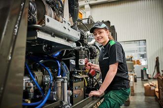 SENNEBOGEN-Technical Training