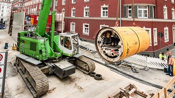  SENNEBOGEN 673 E crawler telescopic crane for supporting underground pipe jacking work