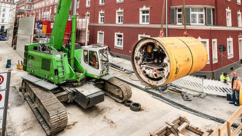  SENNEBOGEN 673 E crawler telescopic crane for supporting underground pipe jacking work