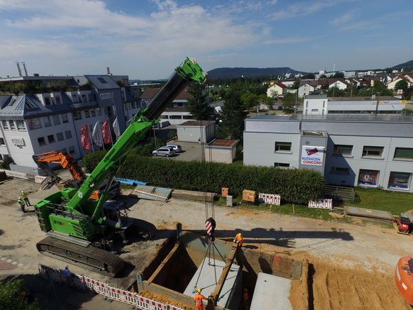 Download (RGB, 300 dpi) SENNEBOGEN 6113 im Spezialtiefbau Gollwitzer Neumarkt