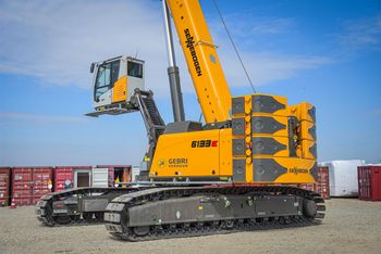 SENNEBOGEN 6133 E 130 Tonnen Raupentelekran, Hebearbeiten