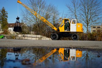 Restauration eines SENNEBOGEN S803