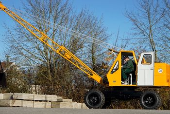 Restauration eines SENNEBOGEN S803