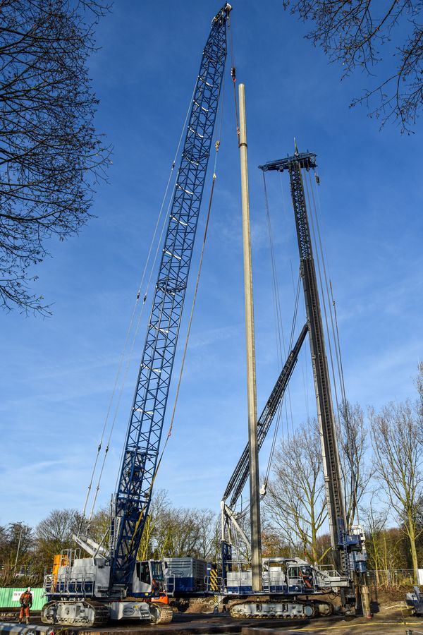 SENNEBOGEN 100 t Seilbagger 6100 Raupe Hebearbeiten Gründungsarbeiten
