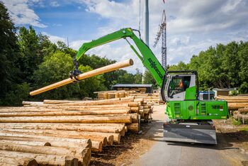  SENNEBOGEN Pick & Carry timber handling machine 723 E-series 