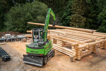  SENNEBOGEN Pick & Carry machine 723 E-series revolutionizes yard logistics, timber handling machine 