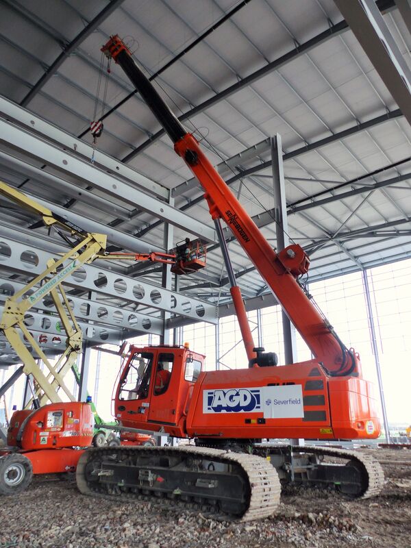 SENNEBOGEN 643 Telekran Teleskopkran Hochbau