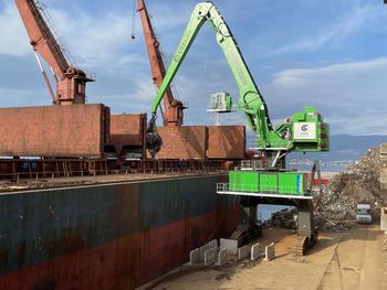 SENNEBOGEN 885 G Hybrid, port handling dredger, handling dredger SENNEBOGEN 885 G Hybrid, port handling dredger, handling dredger