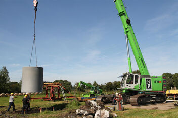 SENNEBOGEN strong and versatile 673 Telecrane Telescopic crane Specialized below ground construction