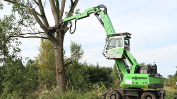 One machine does it all at Forst Möller – The SENNEBOGEN 718 Energy