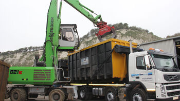 Material handler for scrap, recycling and timber SENNEBOGEN 821 E – perfect visibility and safety