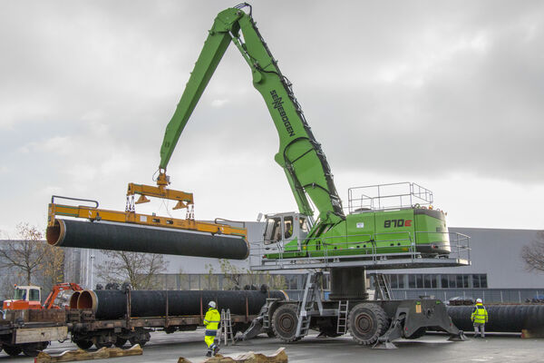 SENNEBOGEN Umschlagmaschine 870 E