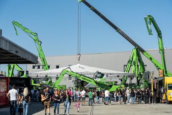 SENNEBOGEN Wackersdorf celebrates Family Day