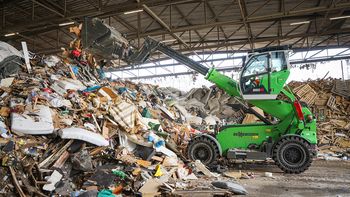 SENNEBOGEN 360 G-Industrie telehandler-Remondis