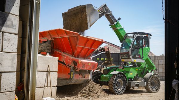 recycling plant-360G telehandler