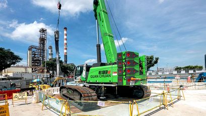 Telescopic crawler crane SENNEBOGEN 6133 E sheet piling 130 t telescopic crane SENNEBOGEN 6133 E crawler sheet pile construction site civil engineering