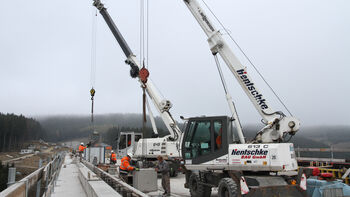 20 years of SENNEBOGEN telescopic cranes - a success story