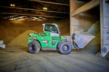 Telehandler SENNEBOGEN 3.40 G shovel