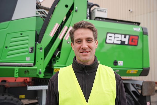 SENNEBOGEN 824 G-Mobilbagger-Recyclingmaschine