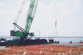 SENNEBOGEN 6300-Offshore-Seilbagger-Hafenbau