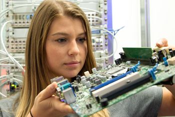 SENNEBOGEN-Kaufmännische Ausbildung