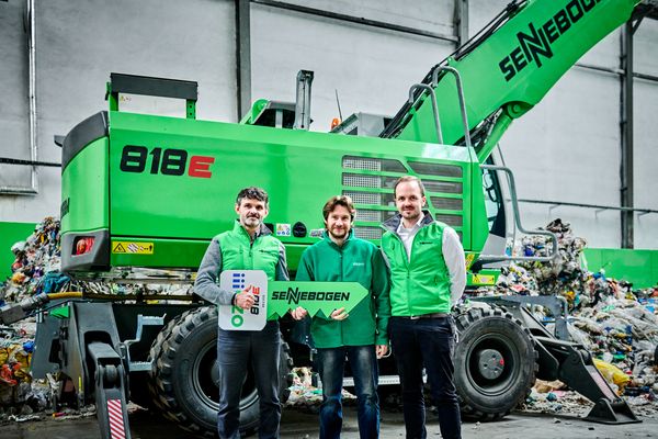 SENNEBOGEN 818 Mobile Electro