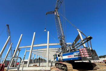 Heavy lifting work during the construction of complex industrial buildings