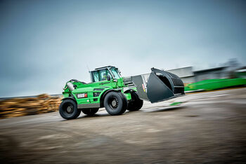 SENNEBOGEN Teleskoplader Telehandler 355 Geschwindigkeit Niederhalterschaufel hochfahrbare Kabine Recycling