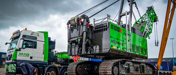 Brunsbüttel lock chamber", 100 t SENNEBOGEN 6100 HD duty cycle crane