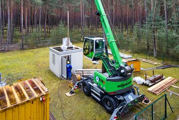 flexibel einsetzbarerer 16 t Telekran kommt bei der Regenerierung von Tiefbrunnen zum Einsatz 